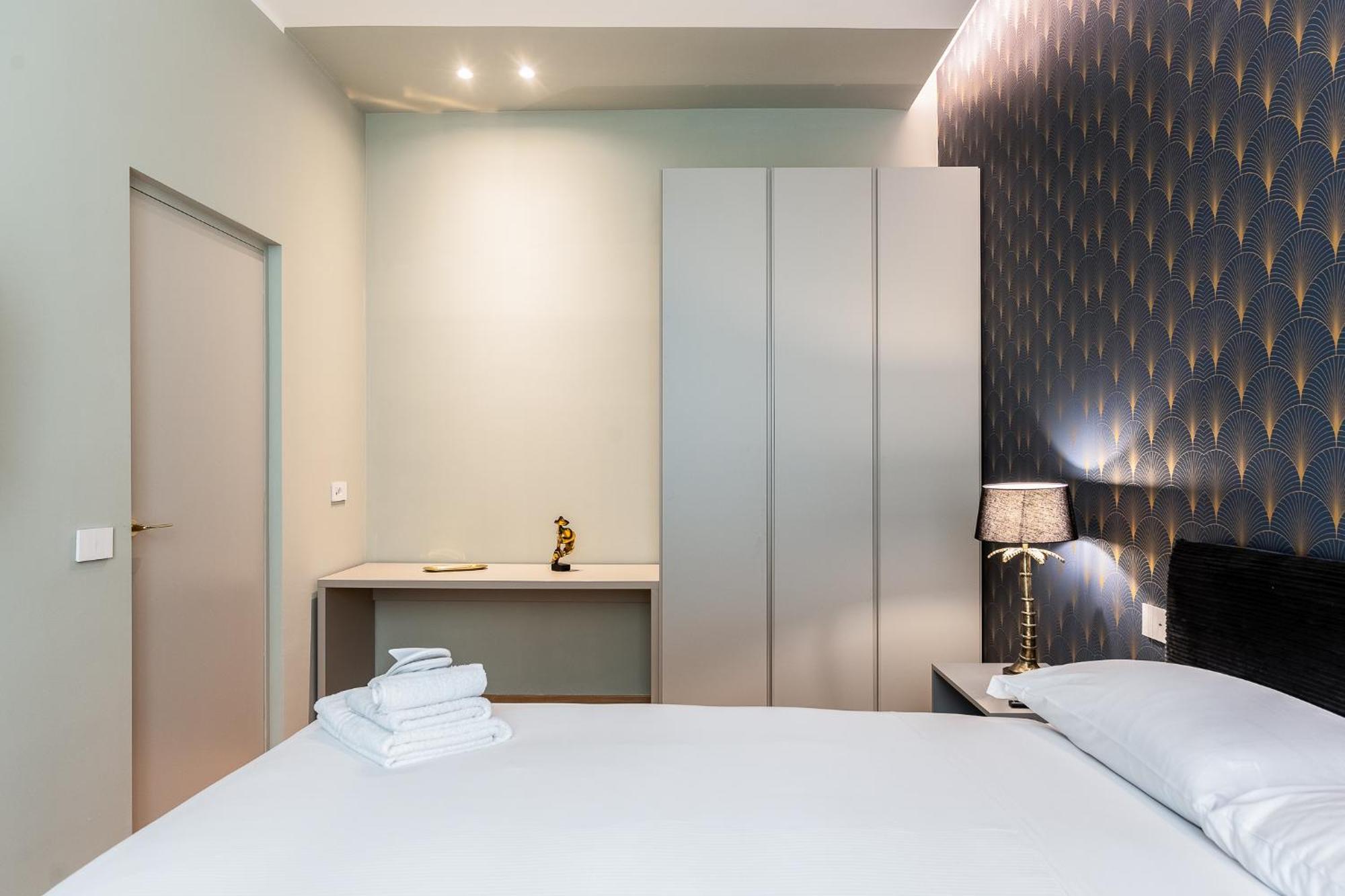 Luxury Apartment - Near Stazione Centrale Milano Eksteriør billede
