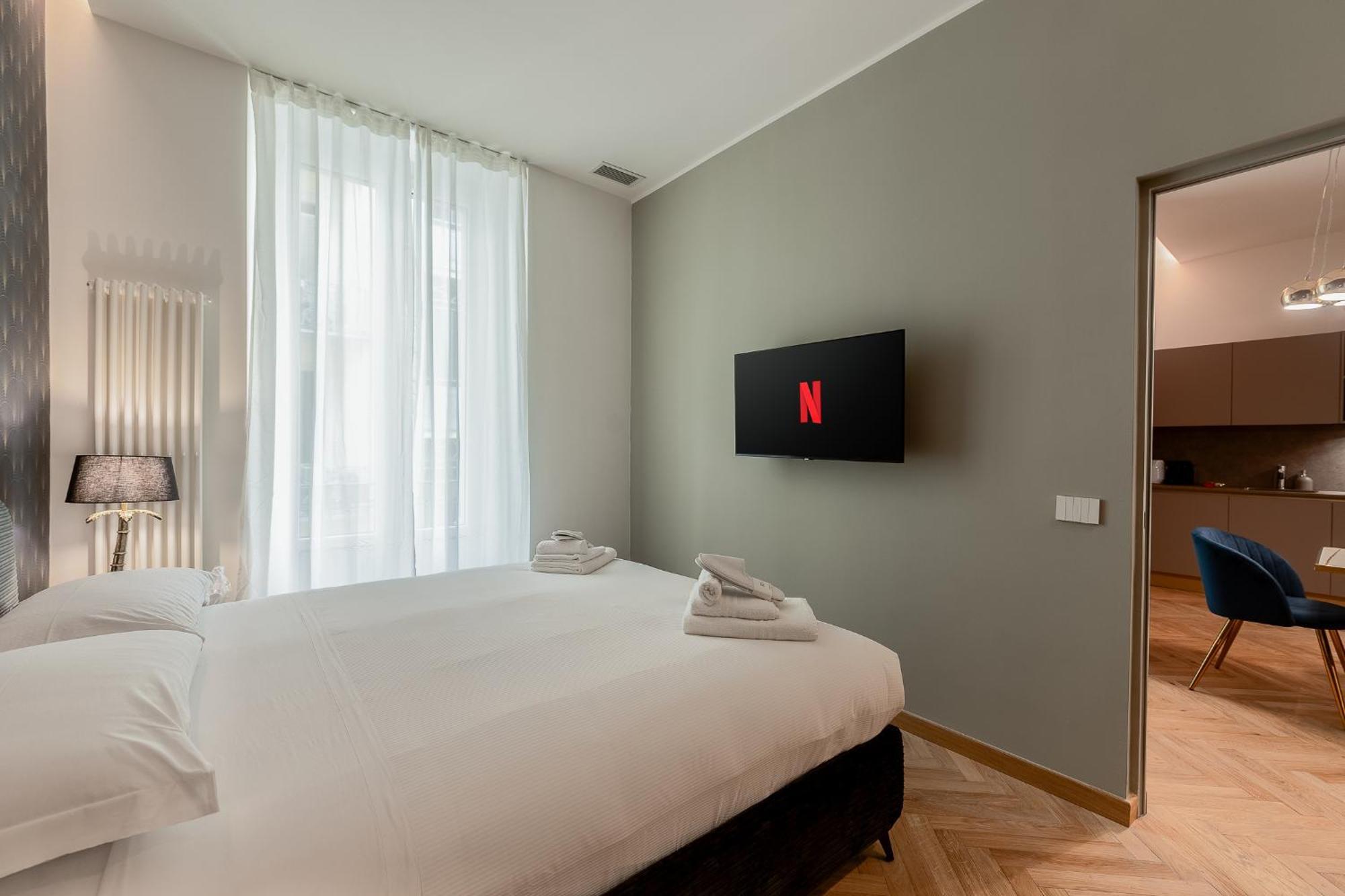 Luxury Apartment - Near Stazione Centrale Milano Eksteriør billede