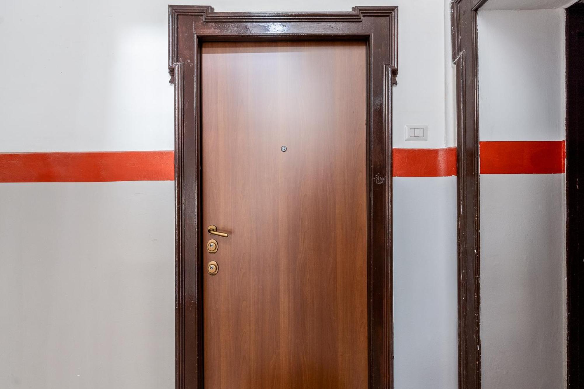 Luxury Apartment - Near Stazione Centrale Milano Eksteriør billede