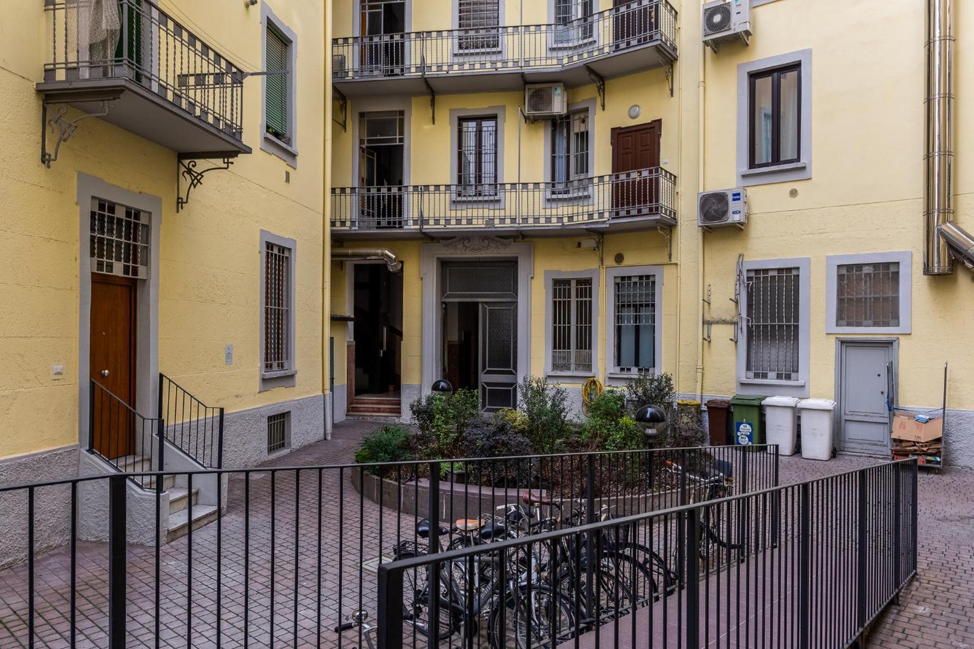 Luxury Apartment - Near Stazione Centrale Milano Eksteriør billede